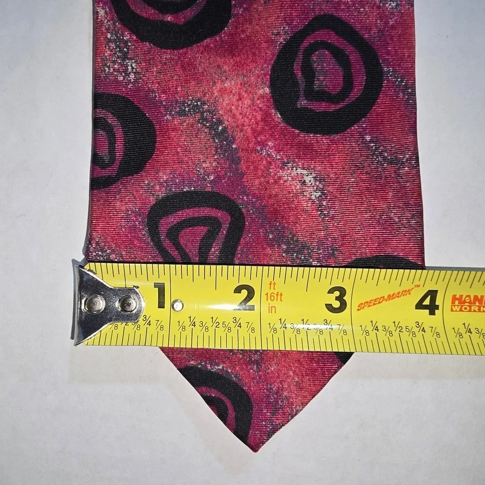 VINTAGE Perry‎ Ellis Portfolio Imported Silk Men's Tie Reddish Pink Abstract